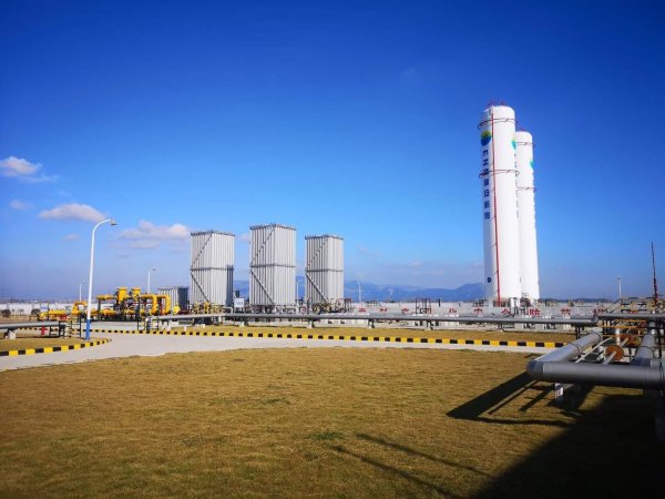 电厂融合AI算法与大数据分析