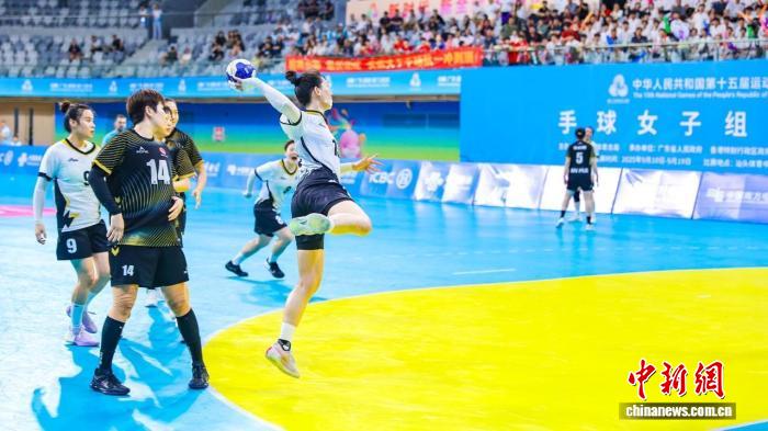 广东女手球队双加时险胜安徽队 创全运会最佳战