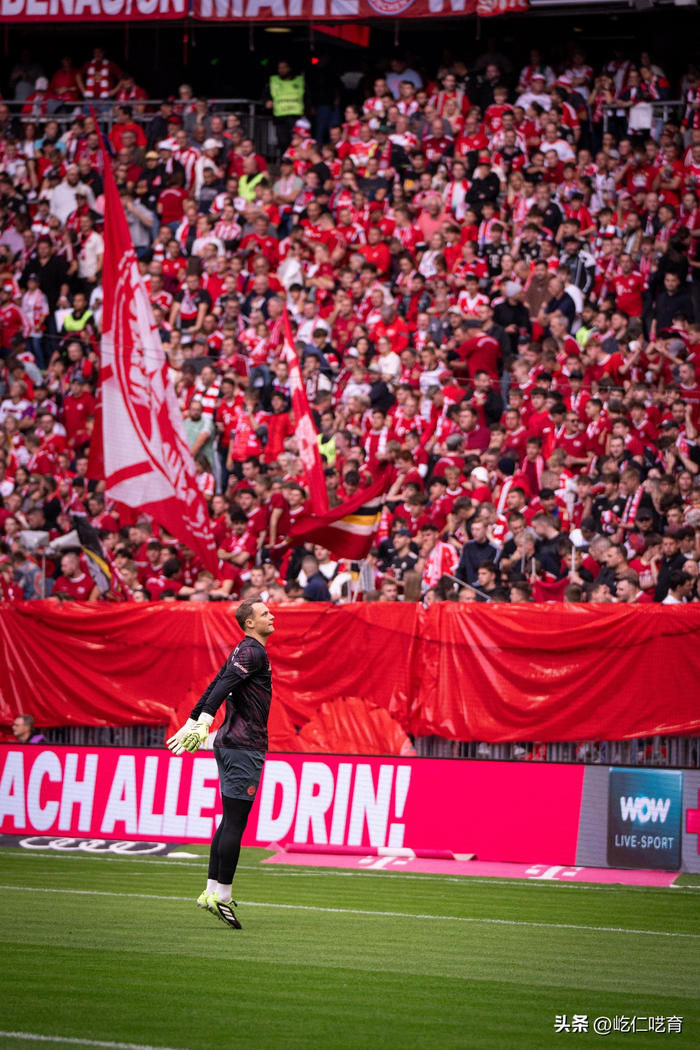 诺伊尔续约与否，拜仁门将传承面临挑战