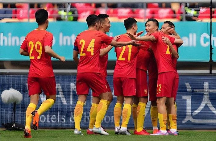 邵佳一执教国足首秀告捷 带领球队击败库拉索